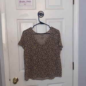 Arizona L cheetah print waffle pattern tee shirt
